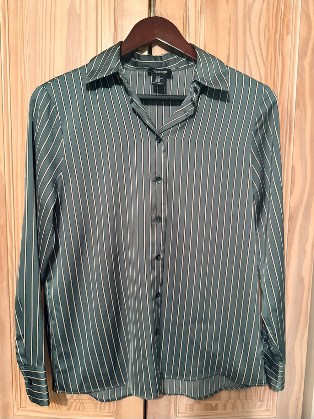 Jones & Co. Green Striped Button-Up Shirt